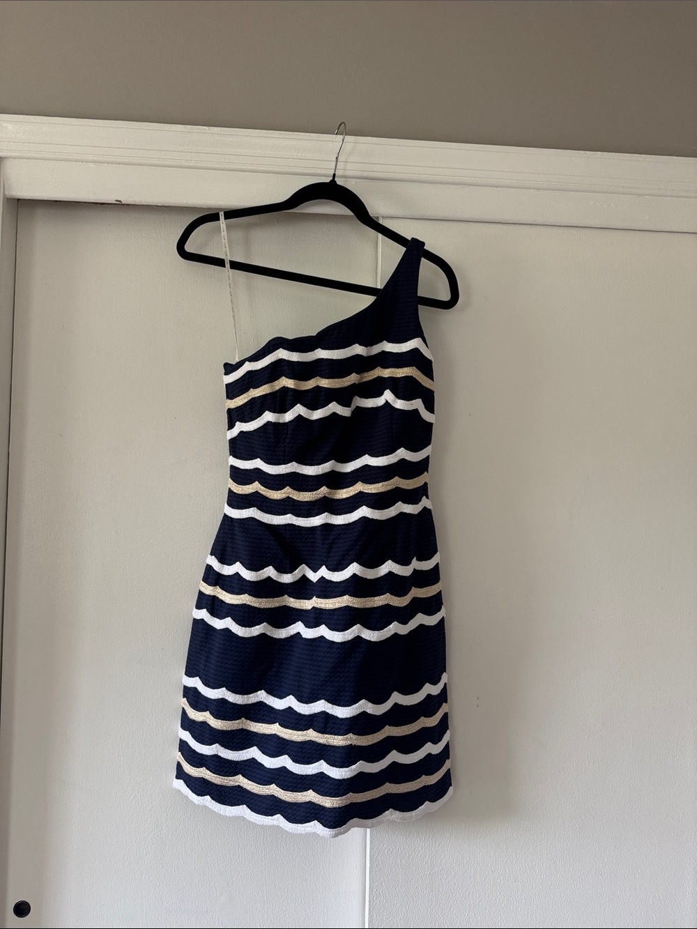Lilly Pulitzer Navy One-Shoulder Scallop Stripe Dress